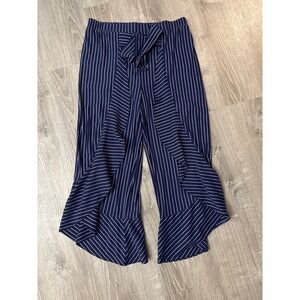 Truth Style Navy White Pinstripe Wide Leg Ruffle Cropped Pants  Beach Large